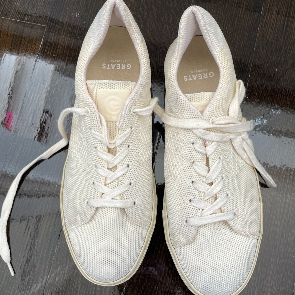 Beige sneakers size 39 (8.5)